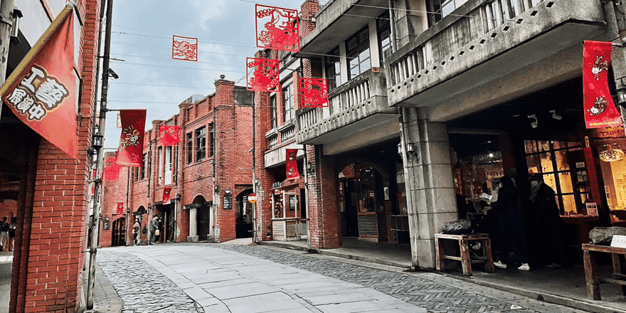 宜花旅遊｜618第二人半價｜十分瀑布.蘭陽博物館.柴魚章魚燒.傳藝煙波七淘趣＆異國理想大地渡假三日｜的圖片